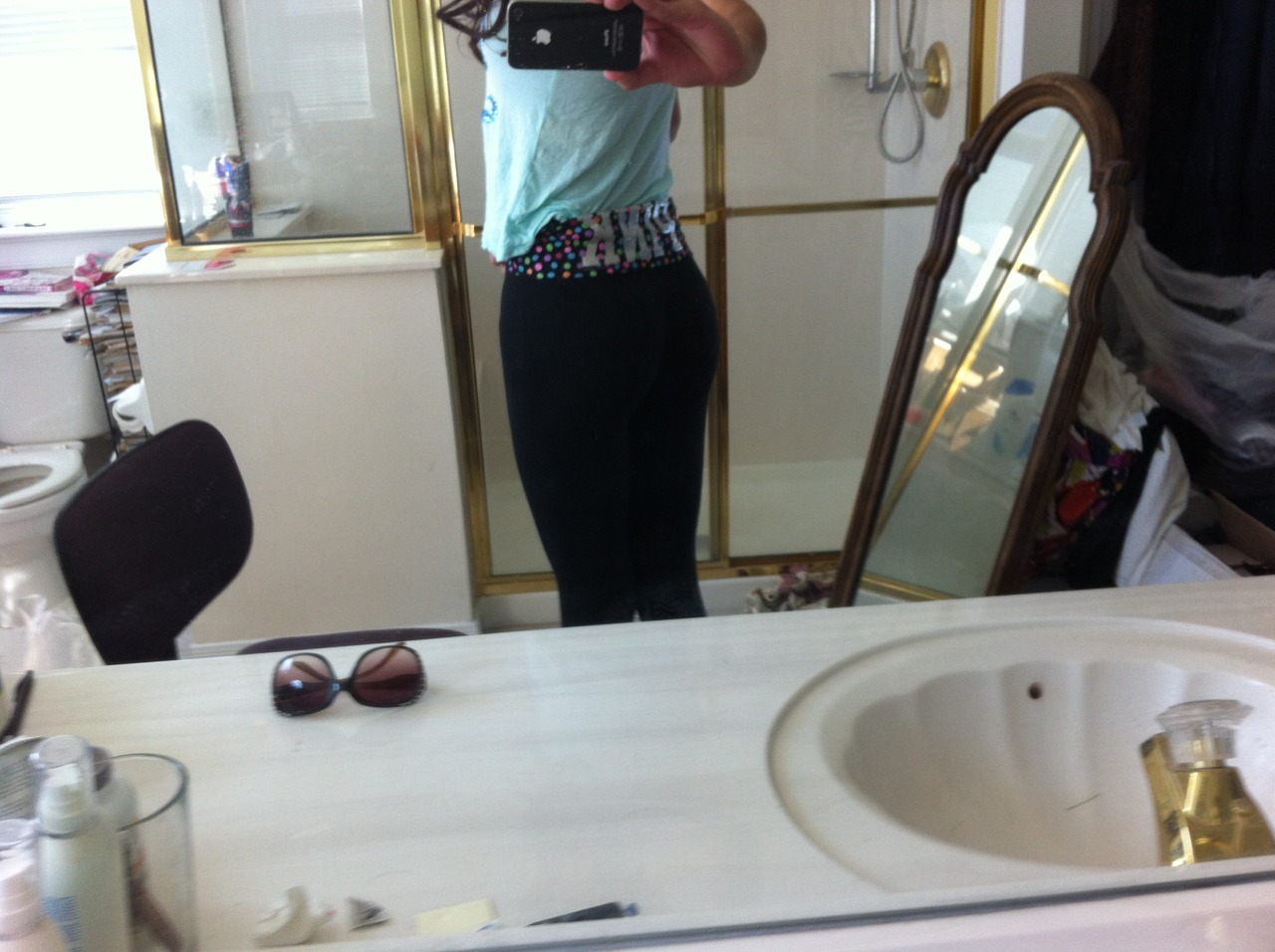 ltsrun:  Yoga pants &lt;3