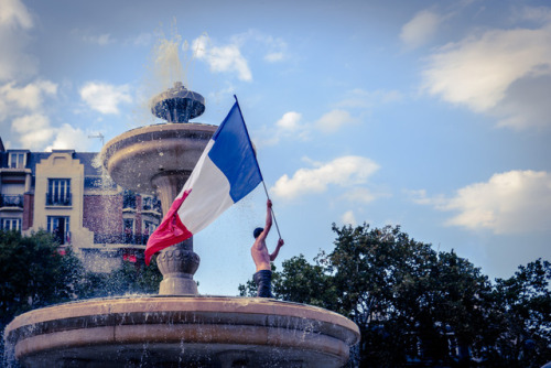 Le drapeau tricolore lors de la victoire en coupe du monde