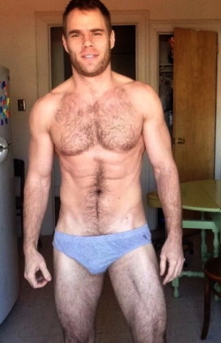 underlads: The hottest guys in their underwear