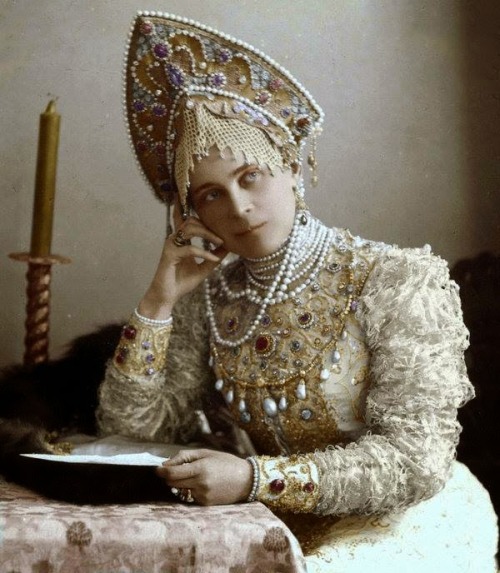 Princess Zinaida Nikolaevna Yusupova c.1903