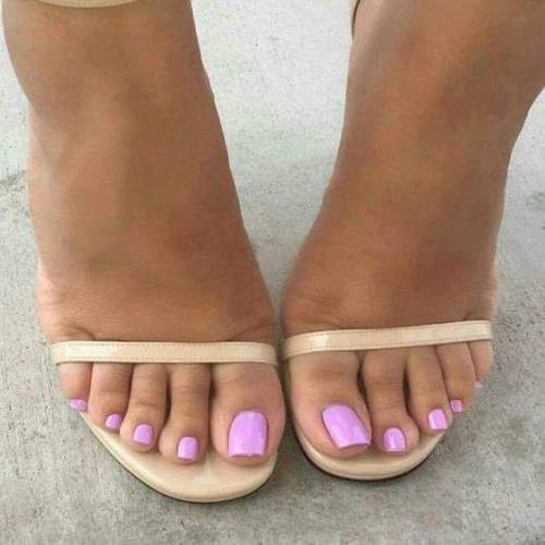 livininsd: Stunning color and gorgeous feet!!! My compliments on a great choice of strappy heels ver