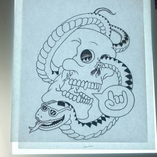 Redraw, redraw. #skulls #snake  (at Empire adult photos