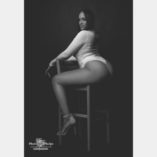 #Humpday -  Alexis @Lex_Agudio Has Returned To Modeling. Her Viral Iconic Shot Of
