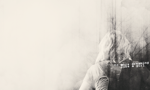 smallredplanet:so in love with the wrong world