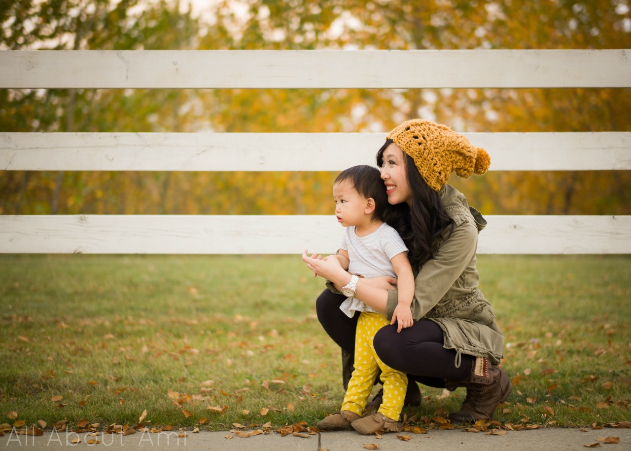 Sneak peek of upcoming blog post & free pattern: Chunky Cabled Slouchy Beanie