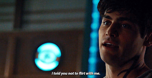 Malec in the promo for 3x12