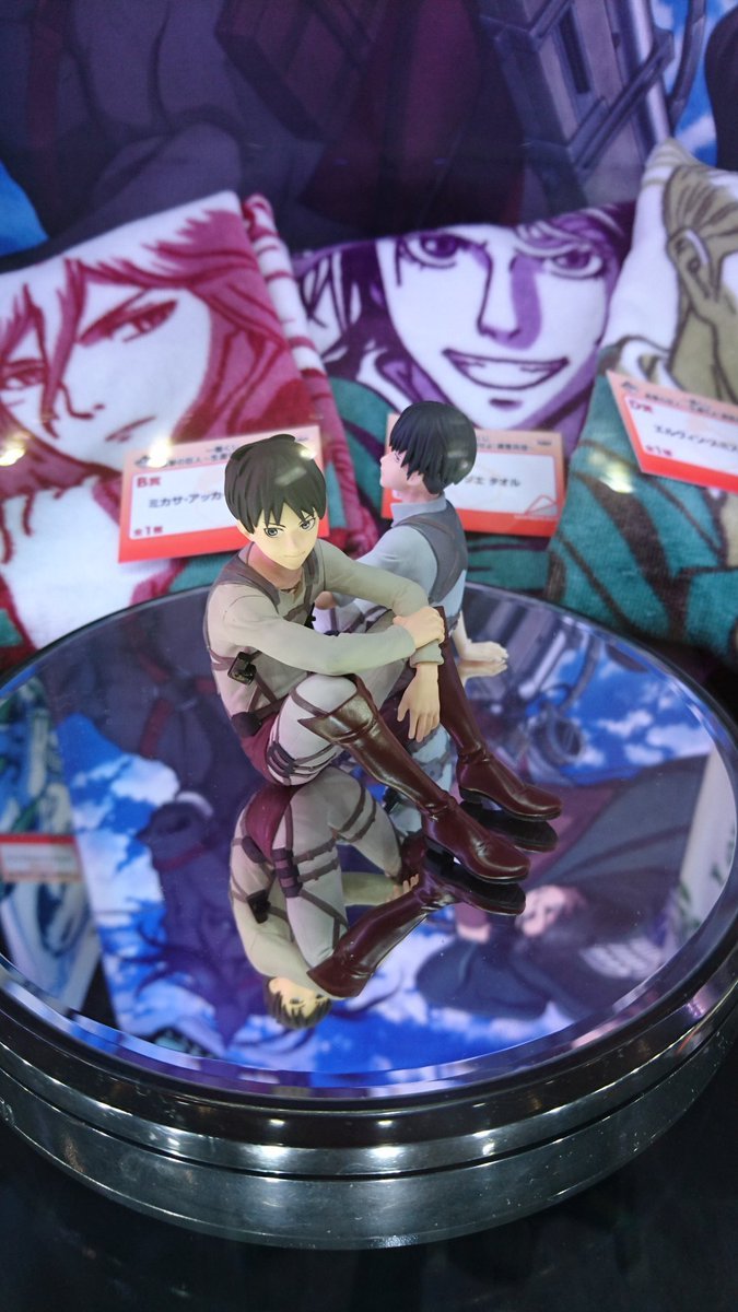 Previews of the various prizes (Towels, acrylic charms, rubber straps, etc. of Eren,