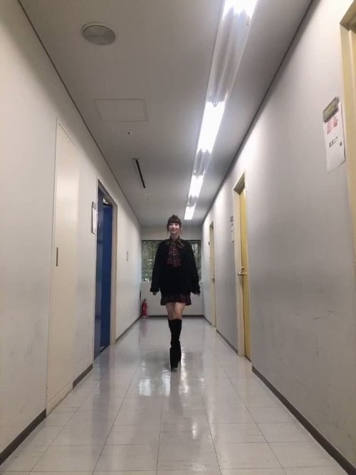 荻野由佳さんのツイート: 今日もとっても可愛い衣装だったので 沢山動画とってしまいました！❤️ みやぞんさんとあらぽんさんも 写ってくださいました t.co/YrYkf9aCZd