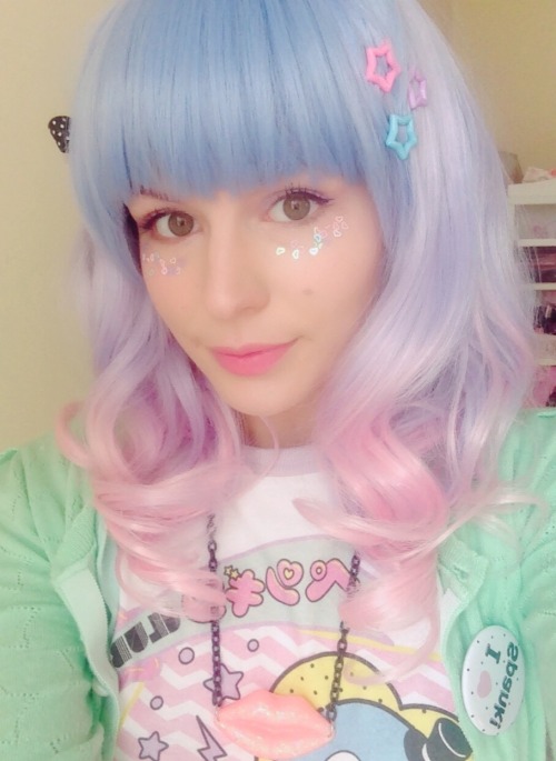 mypasteluniverse:  Pastel hair don’t care ☆彡  Lots of possible doors are opening for me at the moment and I’m a bit nervous but also hopeful ♪( ´▽｀)
