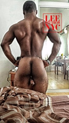 manrumpsxxx:  Follow Me For The Sexiest Rumps On Tumblr