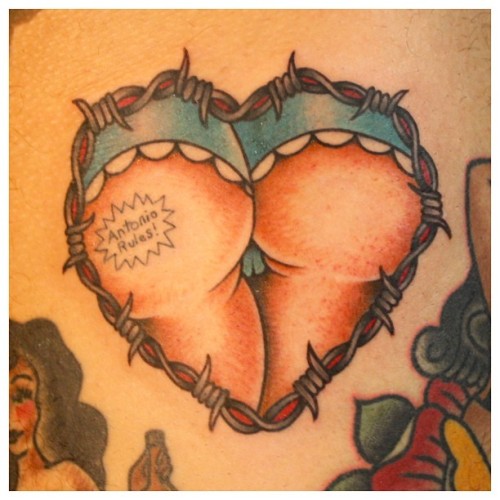 Got to do another butt heart on my pal @antoniorules since he loves #chubbybabes! Right next to some