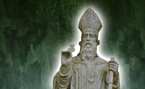 by-grace-of-god:catholiccom:St. Patrick’s Three Invincible Weapons that Every Apologist Should