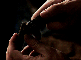 tumblr_pzgzzxmApp1qbhgiho10_r2_400.gif