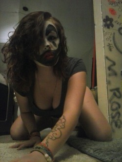 jugga-lugga-lugga-lo:  I’m a juggalette bitch &lt;3 