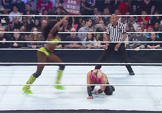 bulletbitch:  nipsndnaps:  akuma-da-titan:  That ass shake at the end tho! Smh  She’s