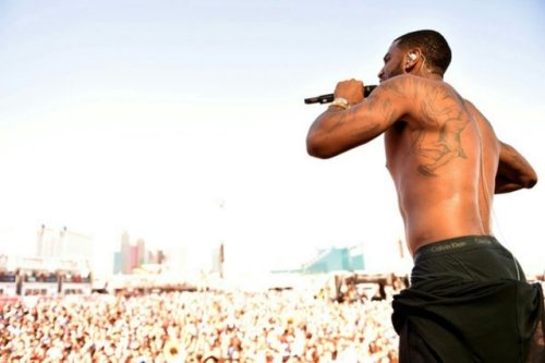 lamarworld1: Trey Songz bulge & booty