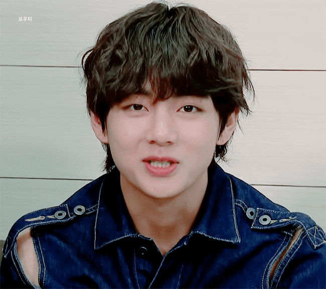 Kim Taehyung Kim Taehyung His Precious Box Smile