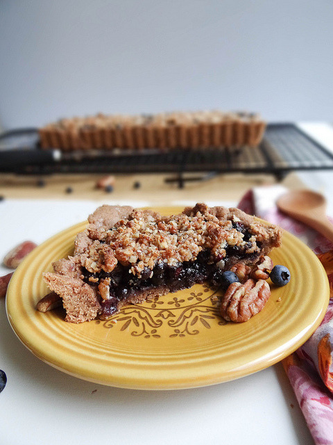 veganfoody:  Blueberry Crumb Tart 