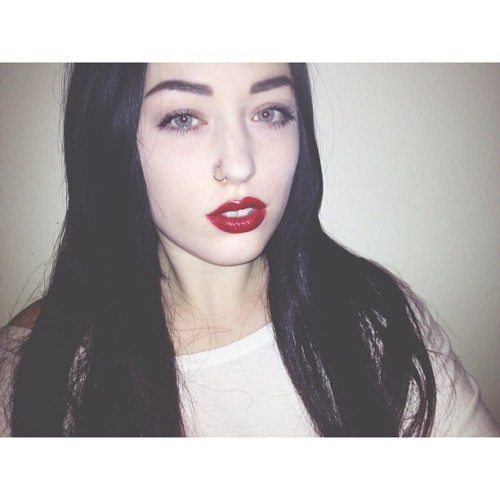 aman-duh:  Untamed weave. 