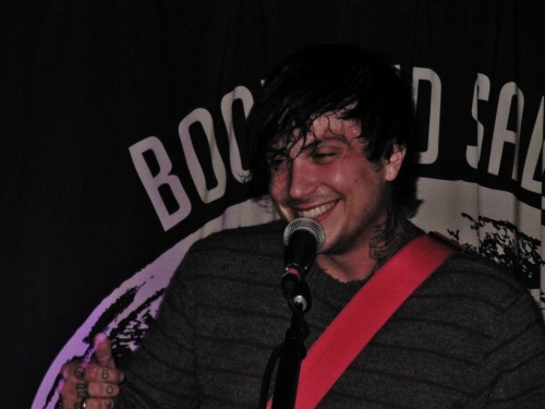 spitoutthebloodandscream:frnkiero andthe cellabration @ Boot And Saddle, Philly - Mine, don’t 