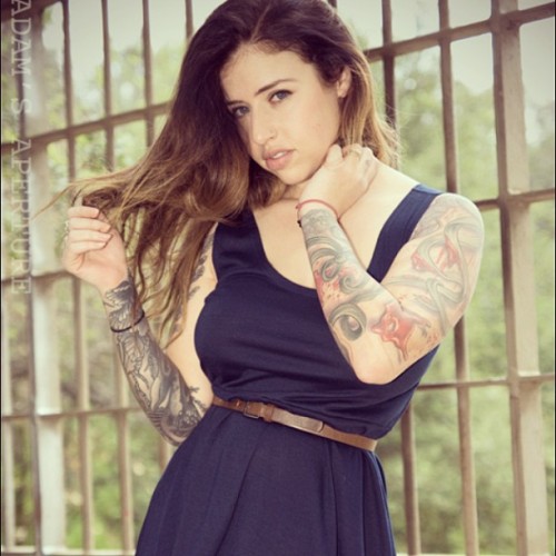 sashsuicide:  holy shit #me in a dress! by @AdamsAperture #hair #ff #followfriday #tattoos