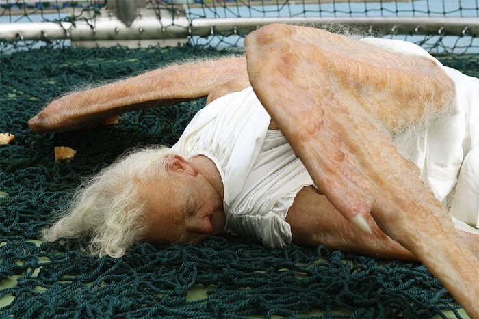 uglypnis:    Chinese artist duo Sun Yuan and Peng Yu created ‘Angel’, a hyperreal
