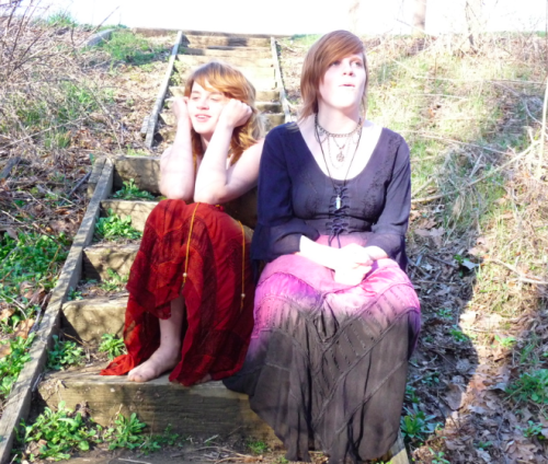 vampireapologist:good times in the woods with Brie (っ˘ω˘ς )muddy sisters