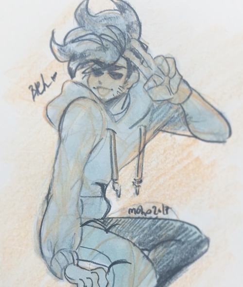 moho-roselemonade-and-cockcade:  It’s so hard drawing with clip on nails attached 