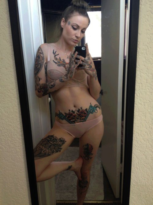 Sex justinkedbabes:  Mirror selfie Follow justinkedbabes.tumblr.com pictures