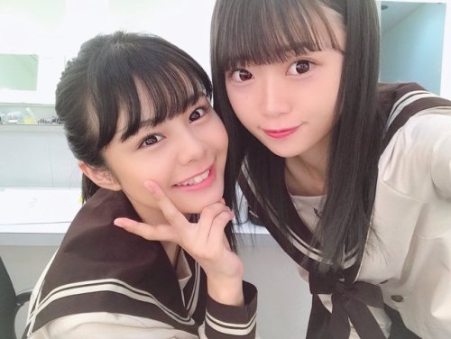 中井りかさんのツイート: 実はこのMVのために髪の毛暗くしましたー制服きるからね teamGの学生バージョンと大人バージョンをお楽しみください t.co/9l8ZoIqqyK
