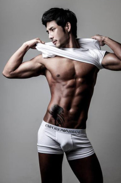 Viva!Asian hunks!