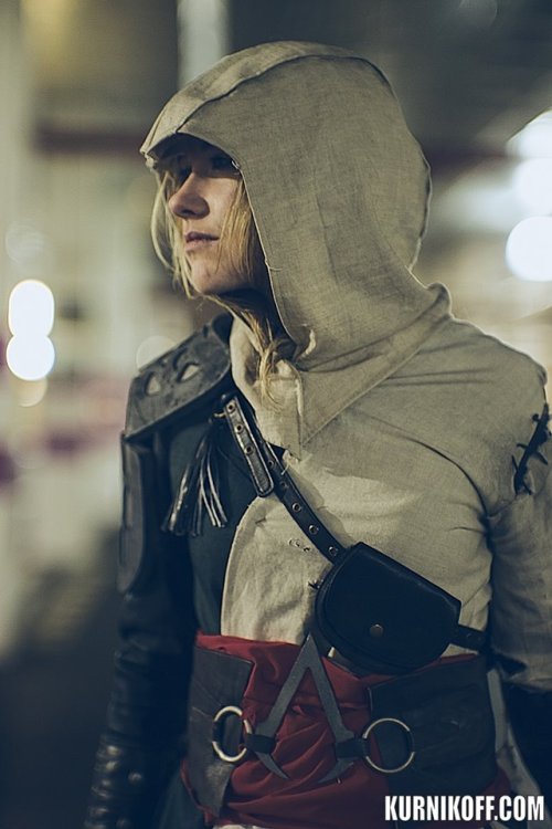 Post Apocalyptic Assassin - clioadams - Member of The Birds of Truth: UK BrotherhoodPhotography by K