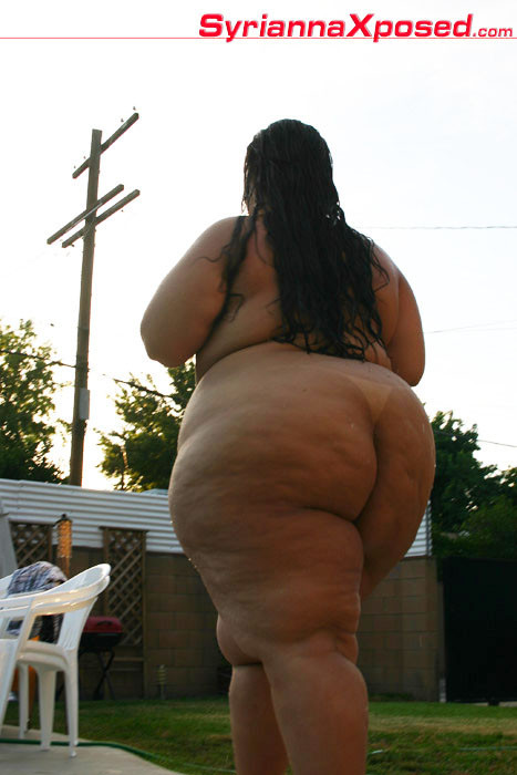 ssbbwfanatic:  Nice big ass