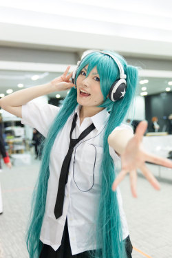 Miku Hatsune - Vocaloid (Chika) 2