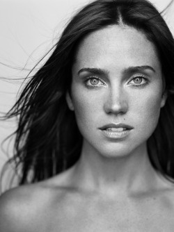 redgreenamber:  Jennifer Connelly, by Mark Abrahams 