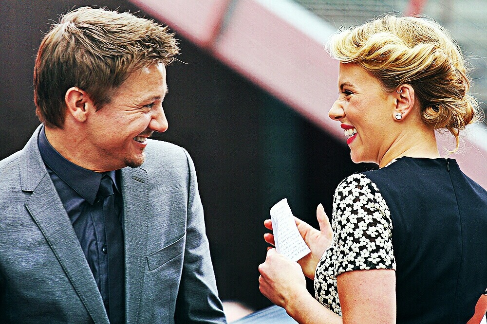 queenturtle14:  “Now don’t be fooled. To state the obvious, Scarlett is built