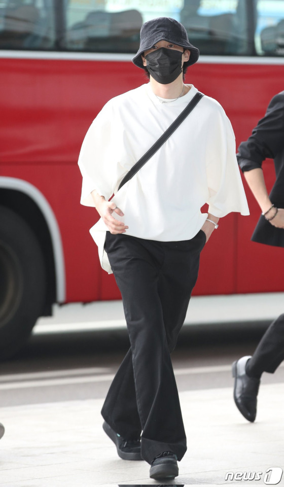 JM Leaving For NY 25 April 2023