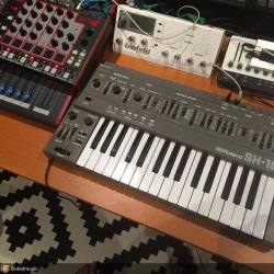 Qtzmusic:  By @Divkidmusic “Record A Jam With The #Roland Sh-101 Before Having