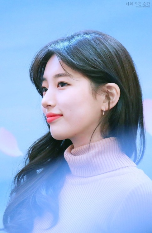 161125