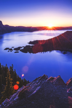 wavemotions:  Crater Lake sunrise