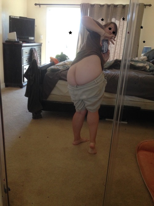 Nude selfies that my girl sent me.http://kobanx.tumblr.com/tagged/my+girl<<~~ Click for more of her.