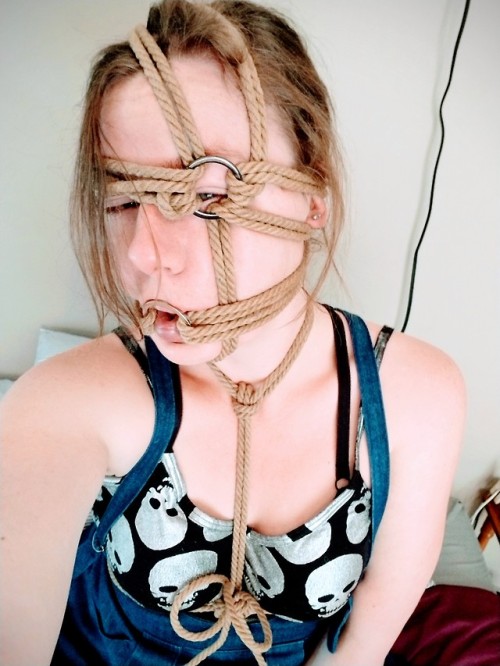 liminal-doll: try-it-thrice: Sometimes I like disfigurement. It means I’m no longer responsible for 