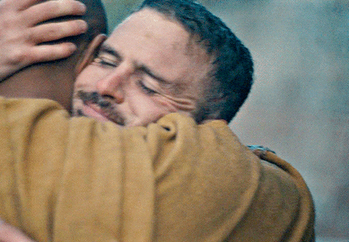 Iain De Caestecker As Arthur PendragonThe Winter King, Season 1, Episode 1