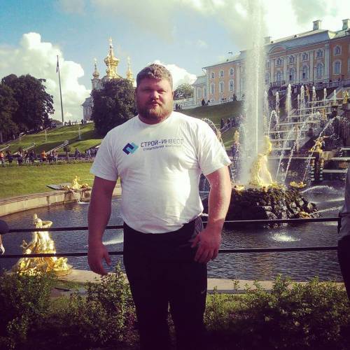 fiendish8:  russian strongbear alexander lysenko 