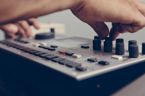 lockedinthegrid:  Shigeto’s studio 