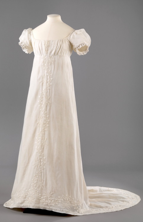 White gowns from The National Museum in Oslo Robe a la Francaise, 1779Crinoline gown, originally fro