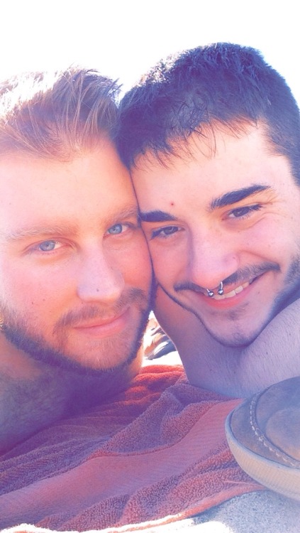 notlostonanadventure:  notlostonanadventure:  hawkakux and I on the coast of Santa Monica. :)  I felt like this needed more notes because goddamn