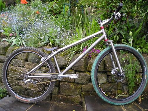 strange-measure: Old bike pics  2005 Global prototype www.observedtrials.net