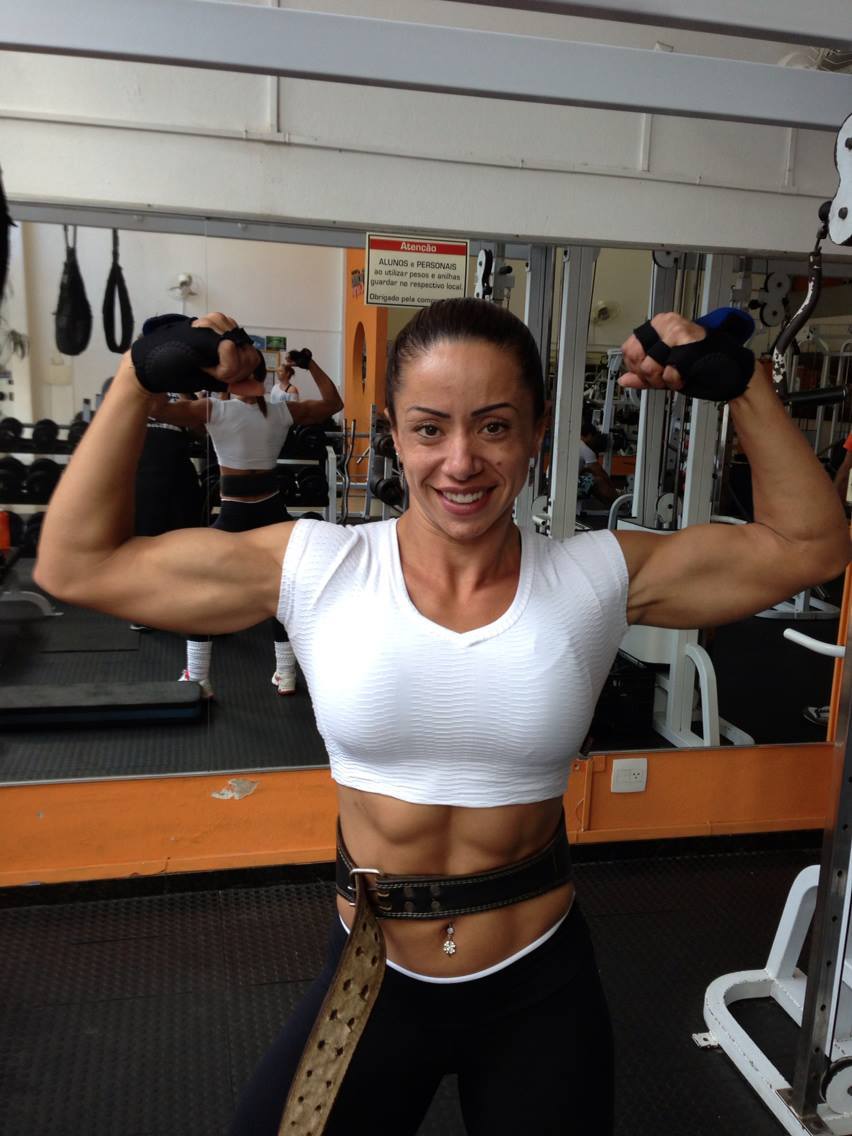 scitechfitness:  loveoffemalemuscle:  Angelica Teodoro  Yes.