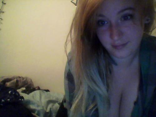 brighteyezombie:  Hi guys :)